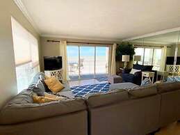 Sea Oats Beach Resort by Liberte