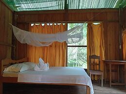 Antares Amazon Lodge