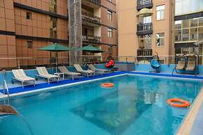 Emmad Apartment Hotel