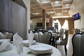 Emmad Apartment Hotel