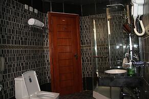 Emmad Apartment Hotel