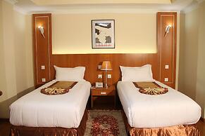 Emmad Apartment Hotel