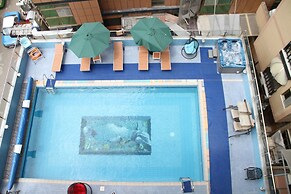 Emmad Apartment Hotel