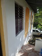 The Cozy Family Inn Guesthouse