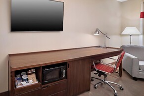 Four Points by Sheraton Edmonton West