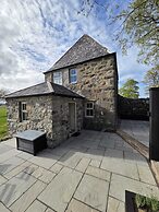 The Lodges at Barra Castle