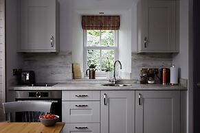 The Lodges at Barra Castle