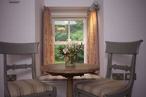 The Lodges at Barra Castle