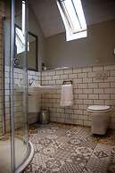 The Lodges at Barra Castle