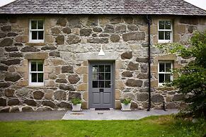 The Lodges at Barra Castle