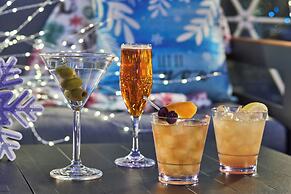 AC Hotel by Marriott Nashville Downtown