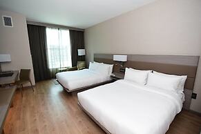 AC Hotel by Marriott Nashville Downtown