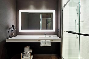 AC Hotel by Marriott Nashville Downtown