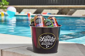 AC Hotel by Marriott Nashville Downtown