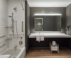 AC Hotel by Marriott Nashville Downtown