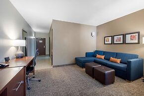 Comfort Suites Denver International Airport
