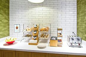 Fairfield Inn & Suites by Marriott Nashville Airport