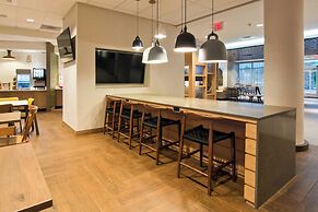 Fairfield Inn & Suites by Marriott Nashville Airport