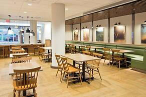 Fairfield Inn & Suites by Marriott Nashville Airport