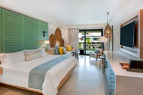 Adults Only Club at Lopesan Costa Bávaro - All Inclusive