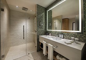 Adults Only Club at Lopesan Costa Bávaro - All Inclusive