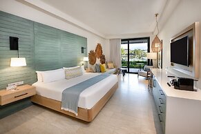 Adults Only Club at Lopesan Costa Bávaro - All Inclusive