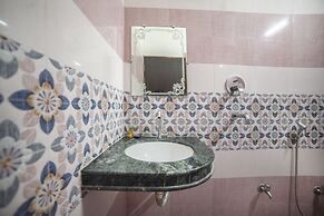 Hotel Yash Residency Assi Ghat & Bhu