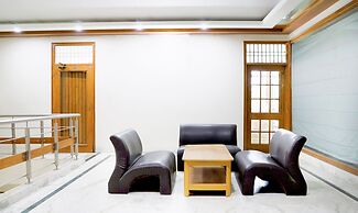 Treebo Star Guest House