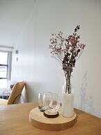 Leafy Street Apartment Central Auckland