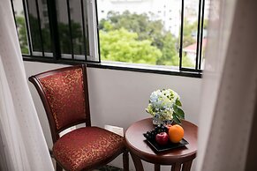 Vision Premier Hotel & Spa