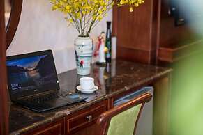 Vision Premier Hotel & Spa