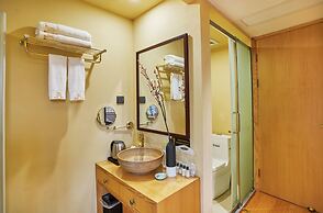 Best Wishes West Lake lnn