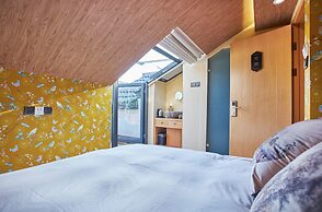 Best Wishes West Lake lnn