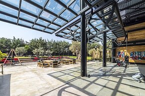 Warehouse By The Stay