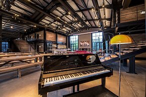 Warehouse By The Stay