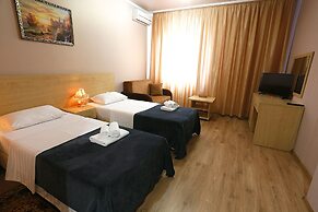 Ritsa Hall Hotel