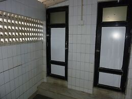 Yadgar Guest House