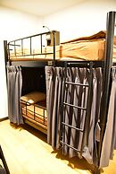 Inn Trog And Inn Soi - Hostel - Adults Only