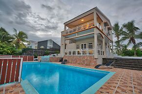 Hibiscus Villa - 5 Rooms