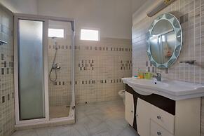 Hibiscus Villa - 5 Rooms