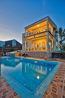 Hibiscus Villa - 5 Rooms