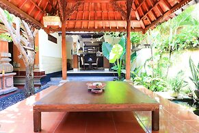 Sari Indah Cottages