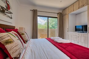 Villa de Haut Standing Diroma