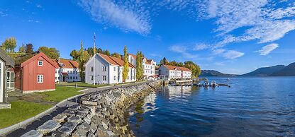 Angvik Gamle Handelssted - by Classic Norway Hotels