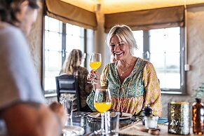 Hustadvika Havhotell - By Classic Norway Hotels