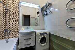 Friends apartment on Marata