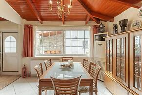 Amomos Villa with Swimming Pool