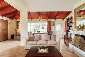 Amomos Villa with Swimming Pool