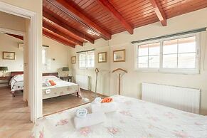 Amomos Villa with Swimming Pool