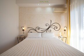 Lola Piccolo Hotel